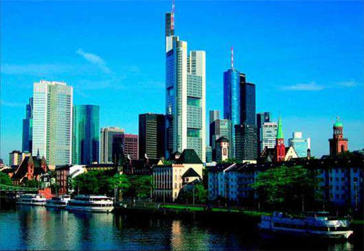 一個(gè)研究型的學(xué)院教育榮譽(yù):歌德大學(xué) 一個(gè)研究型的學(xué)院教育榮譽(yù):歌德大學(xué)