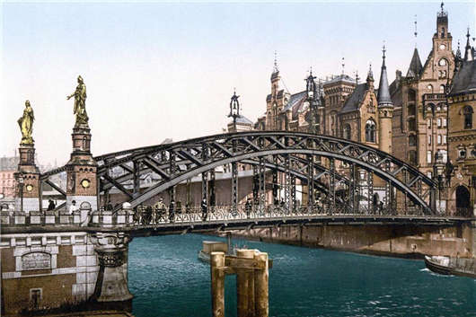 <a style='color:#268bd1;cursor:pointer;' href='/hanbao.html'><a style='color:#268bd1;cursor:pointer;' href='/hanbao.html'>德國(guó)漢堡</a></a>機(jī)場(chǎng)講解,旅行者與定居者一定要知道的問(wèn)題 德國(guó)漢堡機(jī)場(chǎng)講解,旅行者與定居者一定要知道的問(wèn)題