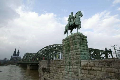 在移民之前,你需要問(wèn)問(wèn)自己這些問(wèn)題 在移民之前,你需要問(wèn)問(wèn)自己這些問(wèn)題