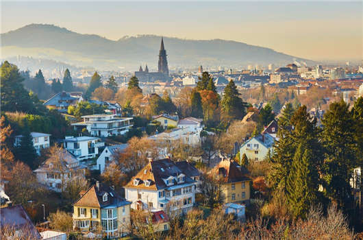 <a style='color:#268bd1;cursor:pointer;' href='/'>移民德國(guó)</a>,如何在德國(guó)開設(shè)凍結(jié)銀行帳戶? 移民德國(guó),如何在德國(guó)開設(shè)凍結(jié)銀行帳戶?