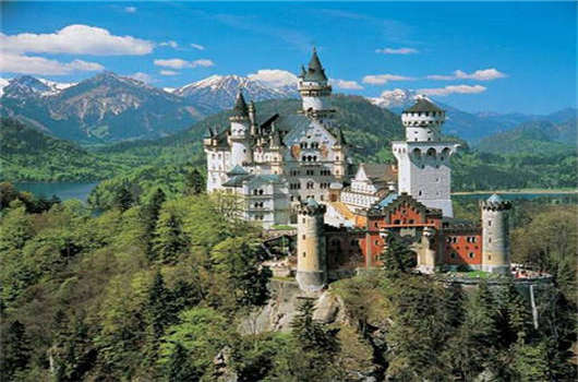 在德國(guó)生活，德國(guó)生活費(fèi)多少一月？